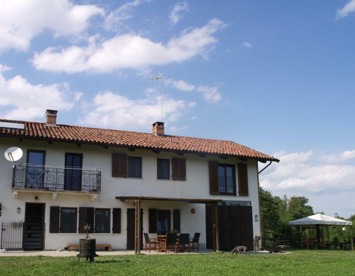 B&B Cascina Dei Levrieri Capriglio Zewnętrze zdjęcie